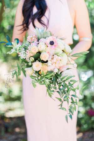 Wedding Flowers With Care & Beauty